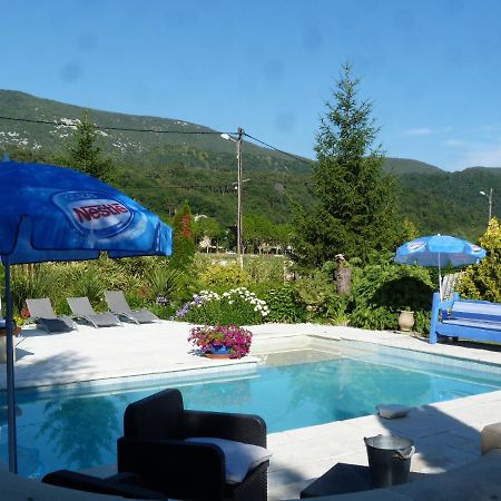 Les Bambous B&B Levens ภายนอก รูปภาพ