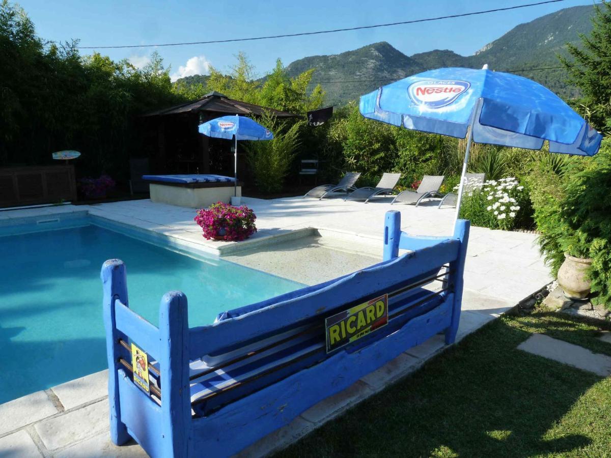 Les Bambous B&B Levens ภายนอก รูปภาพ