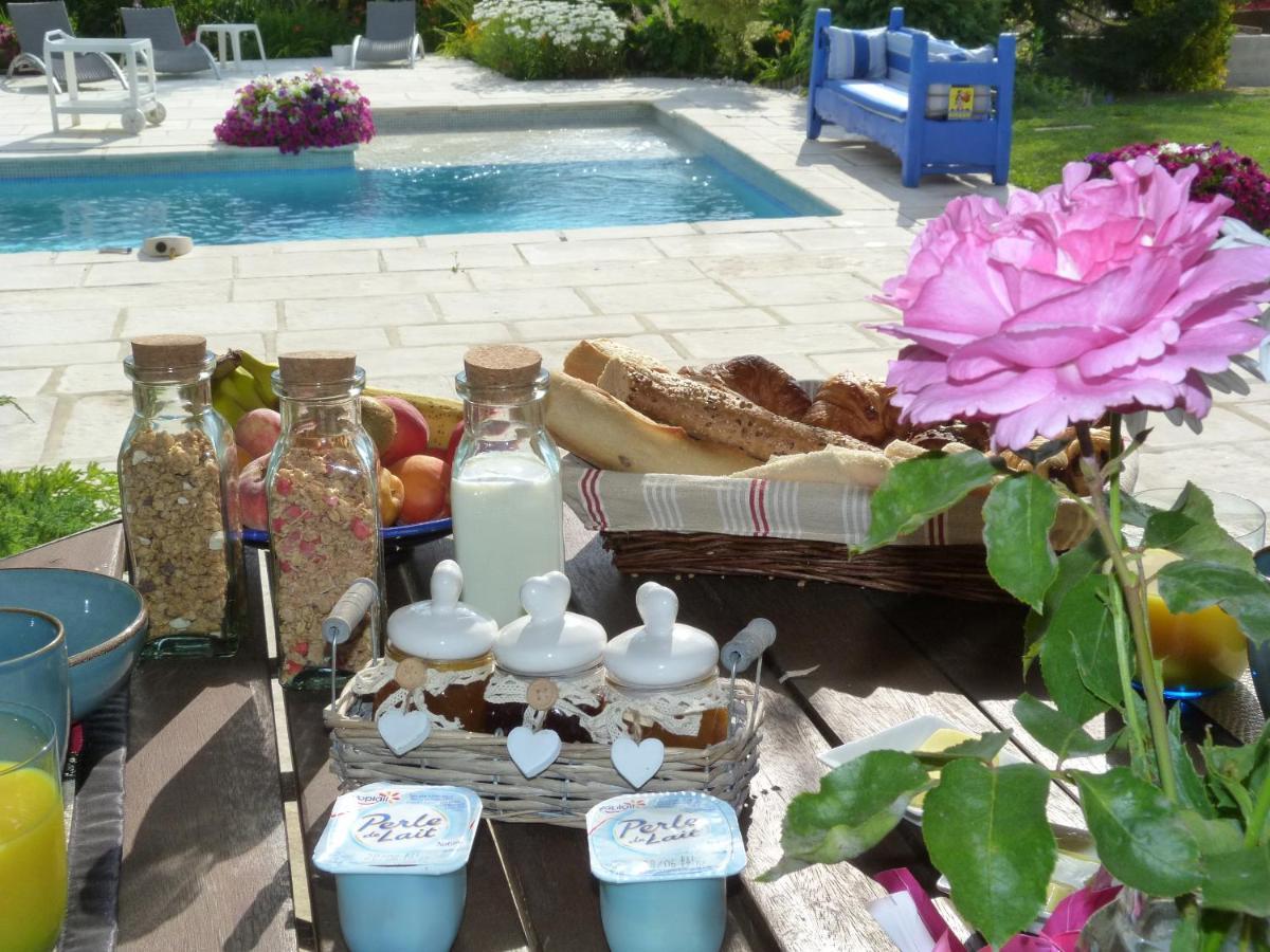 Les Bambous B&B Levens ภายนอก รูปภาพ